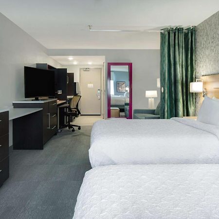 Home2 Suites By Hilton Grand Rapids Airport Kentwood Ngoại thất bức ảnh