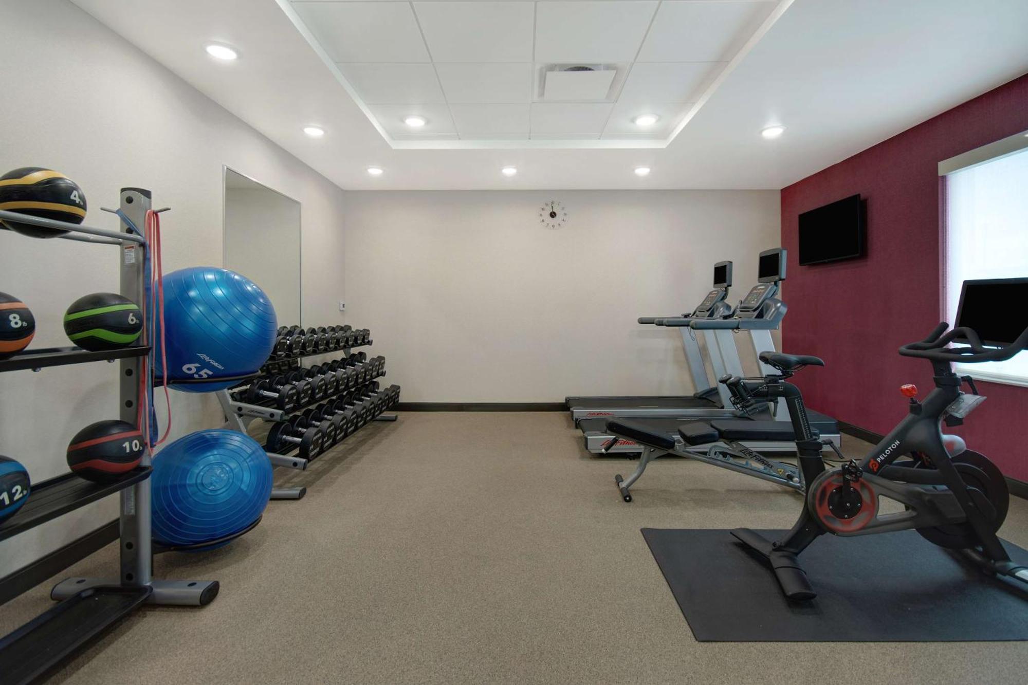 Home2 Suites By Hilton Grand Rapids Airport Kentwood Ngoại thất bức ảnh
