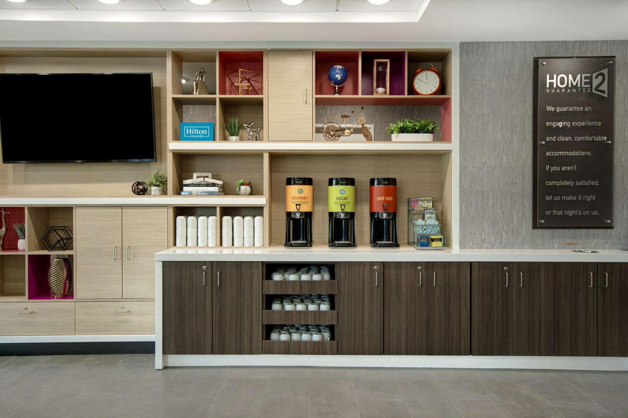 Home2 Suites By Hilton Grand Rapids Airport Kentwood Ngoại thất bức ảnh