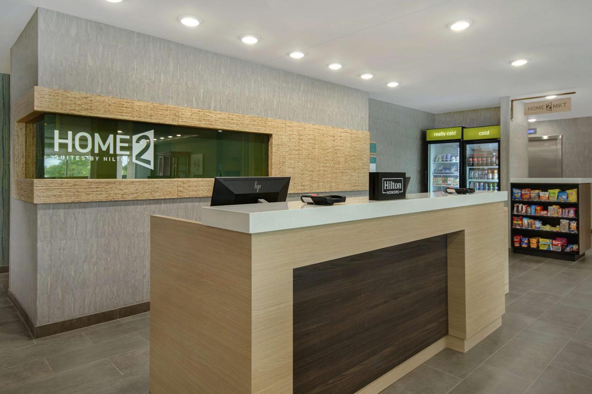 Home2 Suites By Hilton Grand Rapids Airport Kentwood Ngoại thất bức ảnh