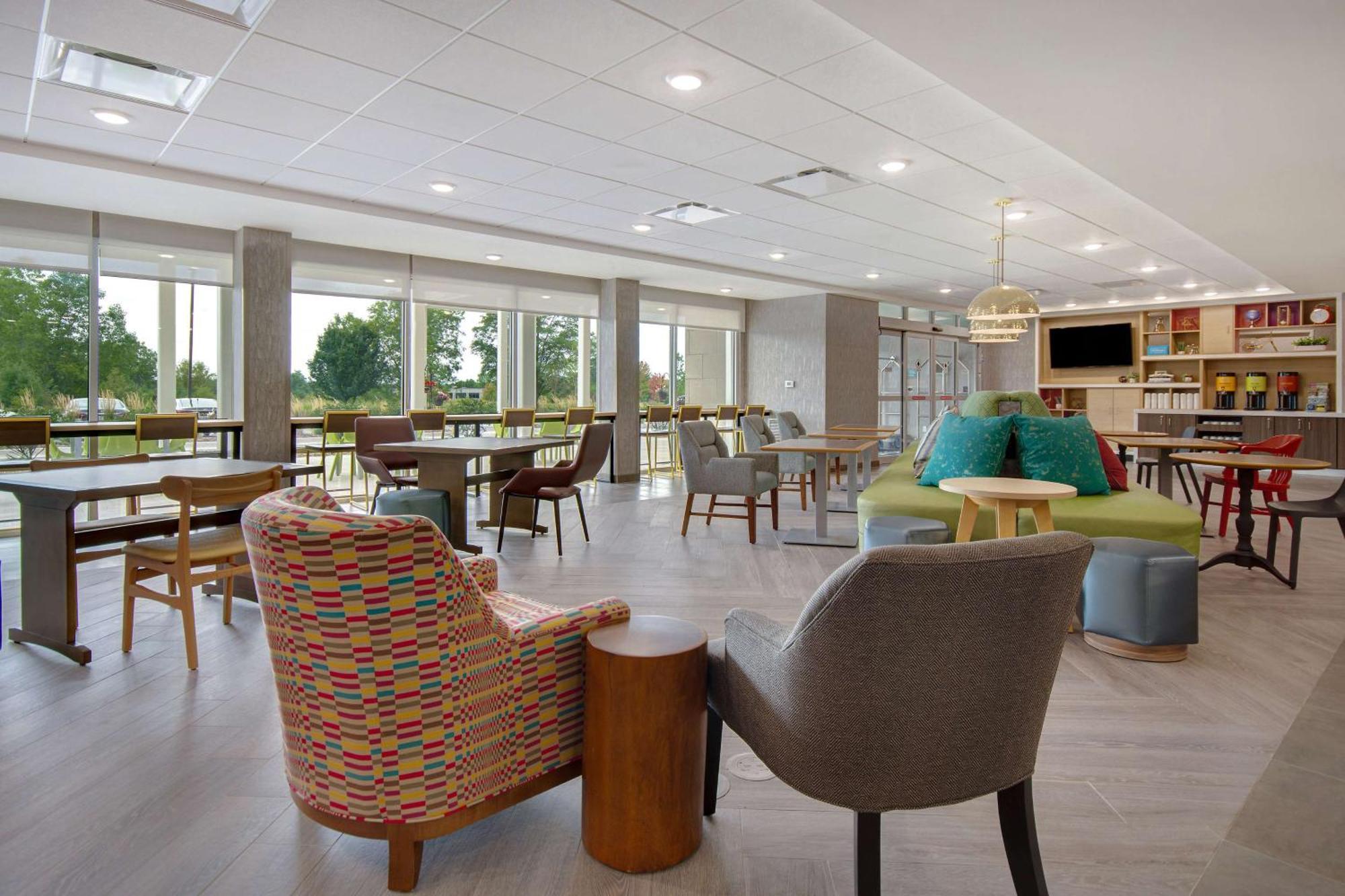 Home2 Suites By Hilton Grand Rapids Airport Kentwood Ngoại thất bức ảnh